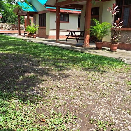 Cabanas La Monita Villa Tunari Exterior photo